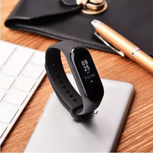 Carregar imagem no visualizador da galeria, Mi Band3 Relógio Pulseira Smartwatch Monitor Cardíaco Xiaomi (FRETE GRÁTIS)
